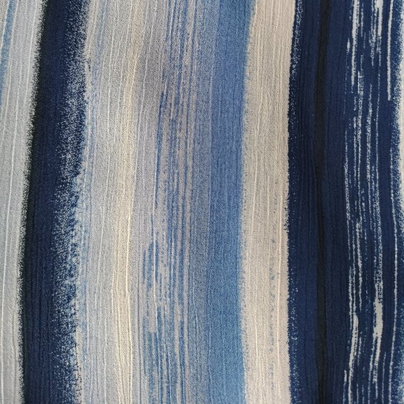 NWT Cocomo Plus Size 3X Blue Multi Pintuck 3/4 Sleeve Blouse Top - Picture 4 of 4